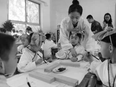 如何抓好幼儿书法教育